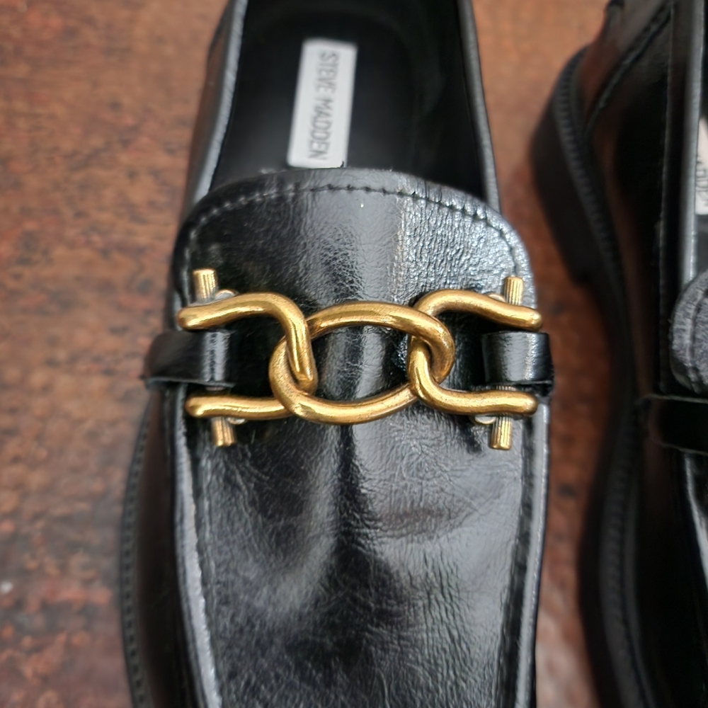 Steve Madden Black Leather Chain-Trim Loafers - Picture 7 of 16